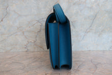 画像をギャラリービューアに読み込む, HERMES／エルメス コンスタンス3 24 ヴォーエプソン ブルーイズミール □R刻印 ショルダーバッグ 700100095
