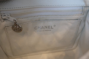 CHANEL/シャネル ミニマトラッセシングルフラップチェーンショルダーバッグ キャビアスキン ホワイト/シルバー金具 ショルダーバッグ 700030145