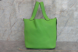 HERMES PICOTIN MM Clemence leather Apple green □H Engraving Hand bag 700060049