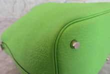 Load image into Gallery viewer, HERMES PICOTIN MM Clemence leather Apple green □H Engraving Hand bag 700060049
