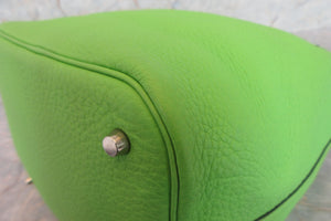 HERMES PICOTIN MM Clemence leather Apple green □H Engraving Hand bag 700060049