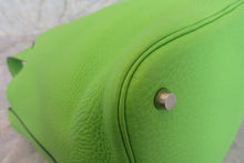 Load image into Gallery viewer, HERMES PICOTIN MM Clemence leather Apple green □H Engraving Hand bag 700060049
