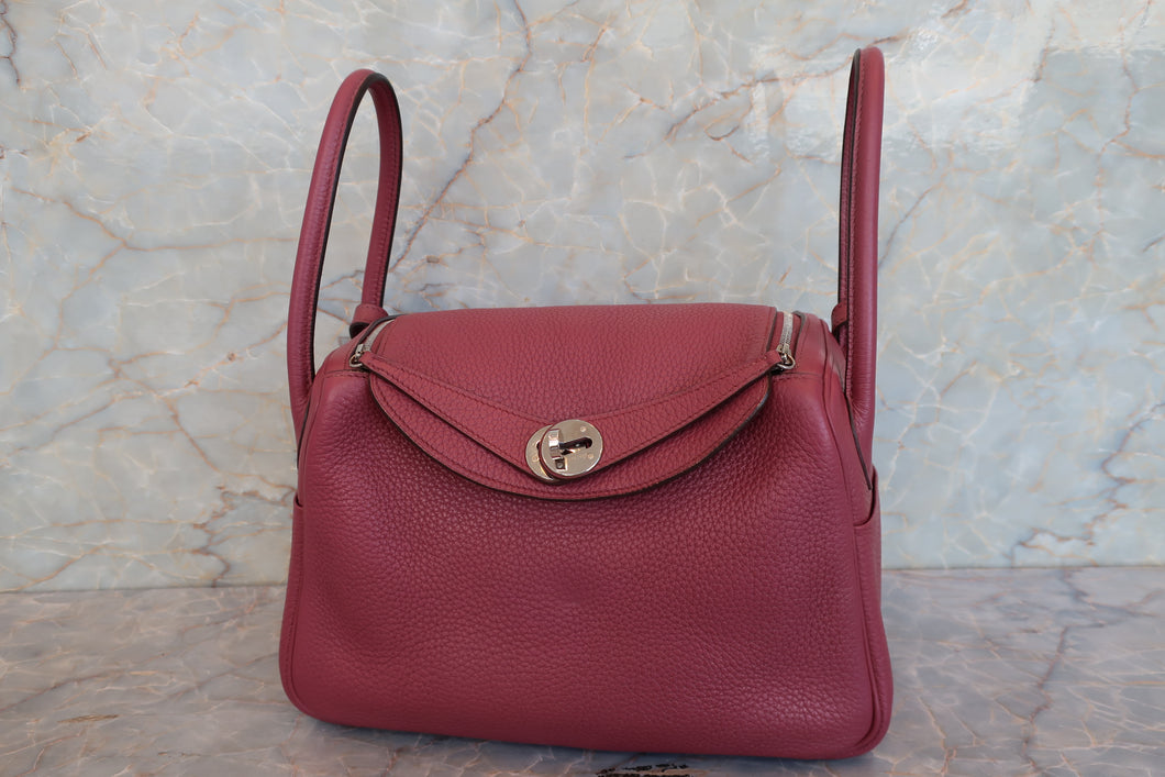 HERMES LINDY 26 Clemence leather Bois de rose □O Engraving Shoulder bag 700090106
