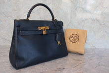 Load image into Gallery viewer, HERMES KELLY 32 Graine Couchevel leather Navy Hand bag 800090155
