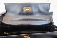 Load image into Gallery viewer, HERMES KELLY 28 Box carf leather Black Hand bag 700120003
