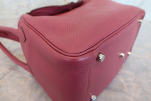 Load image into Gallery viewer, HERMES LINDY 26 Clemence leather Bois de rose □O Engraving Shoulder bag 700090106
