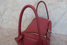 Load image into Gallery viewer, HERMES LINDY 26 Clemence leather Bois de rose □O Engraving Shoulder bag 700090106
