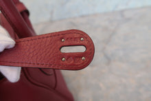 Load image into Gallery viewer, HERMES LINDY 26 Clemence leather Bois de rose □O Engraving Shoulder bag 700090106
