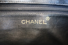 画像をギャラリービューアに読み込む, CHANEL/シャネル マトラッセフリンジチェーンショルダーバッグ キャビアスキン ブラック/ゴールド金具 ショルダーバッグ 800020096
