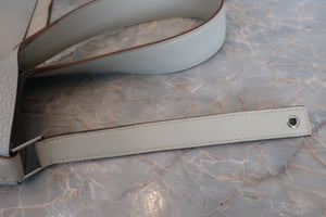 HERMES／エルメス ピコタンロックタッチTGM トリヨンクレマンス/ヴォースイフト ブルーペール/パールグレー □R刻印 ハンドバッグ 700070007