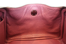 Load image into Gallery viewer, HERMES LINDY 26 Clemence leather Bois de rose □O Engraving Shoulder bag 700090106
