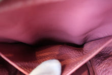 Load image into Gallery viewer, HERMES LINDY 26 Clemence leather Bois de rose □O Engraving Shoulder bag 700090106
