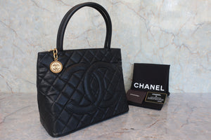 CHANEL/シャネル 復刻トート キャビアスキン ブラック/ゴールド金具