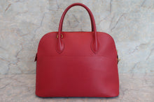 Load image into Gallery viewer, HERMES BOLIDE 35 Graine Couchevel leather Rouge vif 〇Y Engraving Hand bag 500090033
