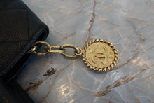 画像をギャラリービューアに読み込む, CHANEL/シャネル 復刻トート キャビアスキン ブラック/ゴールド金具 トートバッグ 800100017
