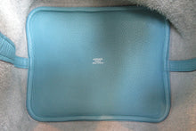 Load image into Gallery viewer, HERMES PICOTIN LOCK MM Clemence leather Blue atoll X Engraving Hand bag 700060064
