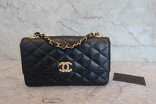 將圖片載入圖庫檢視器 CHANEL/シャネル マトラッセチェーンショルダーバッグ ラムスキン ブラック/ゴールド金具 ショルダーバッグ 800030212
