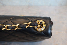將圖片載入圖庫檢視器 CHANEL/シャネル マトラッセチェーンショルダーバッグ ラムスキン ブラック/ゴールド金具 ショルダーバッグ 800030212
