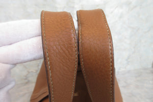 HERMES／エルメス ピコタンロックＭＭ トリヨンクレマンス ゴールド □M刻印 ハンドバッグ 700050064