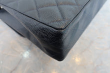 画像をギャラリービューアに読み込む, CHANEL/シャネル 中マトラッセシングルフラップチェーンショルダーバッグ キャビアスキン ネイビー/ゴールド金具 ショルダーバッグ 800020157
