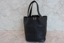 Load image into Gallery viewer, HERMES PICOTIN LOCK MM Clemence leather Black D Engraving Hand bag 800060038
