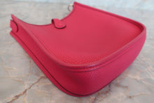 Load image into Gallery viewer, HERMES EVELYNE TPM Clemence leather Rose mexico Y Engraving Shoulder bag 600090198
