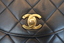 画像をギャラリービューアに読み込む, CHANEL/シャネル マトラッセチェーンリュック ラムスキン ブラック/ゴールド金具 リュック 800070058
