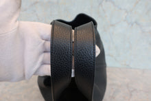 Load image into Gallery viewer, HERMES PICOTIN LOCK MM Clemence leather Black D Engraving Hand bag 800060038
