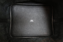 Load image into Gallery viewer, HERMES PICOTIN LOCK MM Clemence leather Black D Engraving Hand bag 800060038
