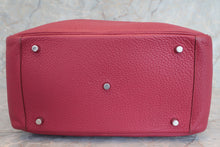将图片加载到图库查看器，HERMES LINDY 34 Clemence leather Ruby T刻印 Shoulder bag 600050172

