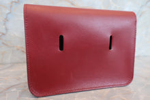 將圖片載入圖庫檢視器 HERMES／エルメス ポシェットグリーン ボックスカーフ ルージュアッシュ □E刻印 ウエストポーチ 700050176
