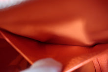 画像をギャラリービューアに読み込む, HERMES／エルメス リンディ26 トリヨンクレマンス オレンジポピー X刻印 ショルダーバッグ 700100134
