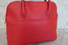 Load image into Gallery viewer, HERMES BOLIDE 35 Graine Couchevel leather Rouge vif Shoulder bag 700090104
