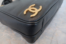 画像をギャラリービューアに読み込む, CHANEL/シャネル トリプルココマークチェーンショルダーバッグ キャビアスキン ブラック/ゴールド金具 ショルダーバッグ 800050023
