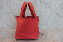 画像をギャラリービューアに読み込む, HERMES／エルメス ピコタンロックＭＭ トリヨンクレマンス ルージュピヴォワンヌ □R刻印 ハンドバッグ 800030188
