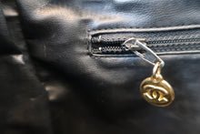 画像をギャラリービューアに読み込む, CHANEL/シャネル トリプルココマークチェーンショルダーバッグ キャビアスキン ブラック/ゴールド金具 ショルダーバッグ 800050023
