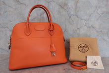 Load image into Gallery viewer, HERMES BOLIDE 35 Gulliver leather Orange 〇U Engraving Shoulder bag 800060179
