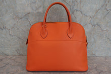 Load image into Gallery viewer, HERMES BOLIDE 35 Gulliver leather Orange 〇U Engraving Shoulder bag 800060179

