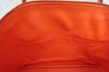 Load image into Gallery viewer, HERMES BOLIDE 35 Gulliver leather Orange 〇U Engraving Shoulder bag 800060179
