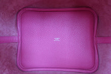 Load image into Gallery viewer, HERMES PICOTIN LOCK MM Clemence leather Rose shocking Z Engraving Hand bag 800060183

