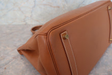 Load image into Gallery viewer, HERMES BIRKIN 35 Graine Couchevel leather Gold □B Engraving Hand bag 700030095
