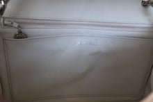 画像をギャラリービューアに読み込む, CHANEL/シャネル ダイアナマトラッセチェーンショルダーバッグ キャビアスキン ホワイト/シルバー金具 ショルダーバッグ 700120230
