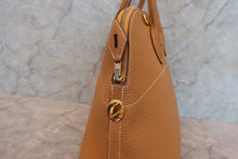 将图片加载到图库查看器，HERMES BOLIDE 35 Fjord leather Natural sable Shoulder bag 600090157
