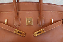 Load image into Gallery viewer, HERMES BIRKIN 35 Graine Couchevel leather Gold □B Engraving Hand bag 700030095
