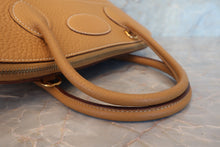 将图片加载到图库查看器，HERMES BOLIDE 35 Fjord leather Natural sable Shoulder bag 600090157
