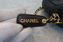 画像をギャラリービューアに読み込む, CHANEL/シャネル マトラッセチェーンショルダーバッグ キャビアスキン ブラック/ゴールド金具 ショルダーバッグ 800070142
