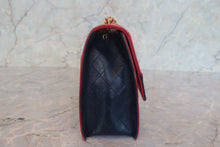 画像をギャラリービューアに読み込む, CHANEL/シャネル 2.55チェーンショルダーバッグ ラムスキン レッド/ネイビー/ゴールド金具 ショルダーバッグ 800010020
