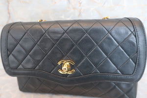 CHANEL Matelasse single flap chain shoulder bag Lambskin Black/Gold hadware Shoulder bag 600060200