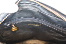 画像をギャラリービューアに読み込む, CHANEL/シャネル マトラッセチェーンショルダーバッグ キャビアスキン ブラック/ゴールド金具 ショルダーバッグ 800070142
