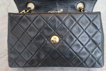 将图片加载到图库查看器，CHANEL/香奈儿 CF 单盖 链条包 羊皮  Black/Gold hadware(黑色/金色金属) 肩背包 600060200
